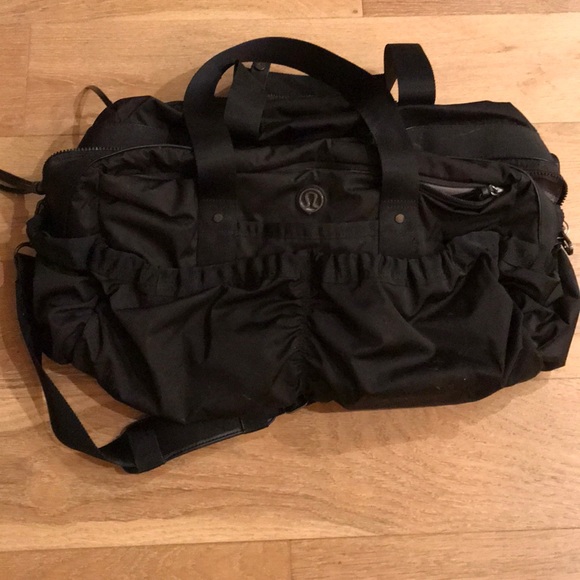 LULULEMON Black Duffle Bag